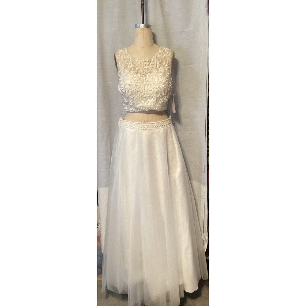 2 piece wedding dress, With Lace And Beading